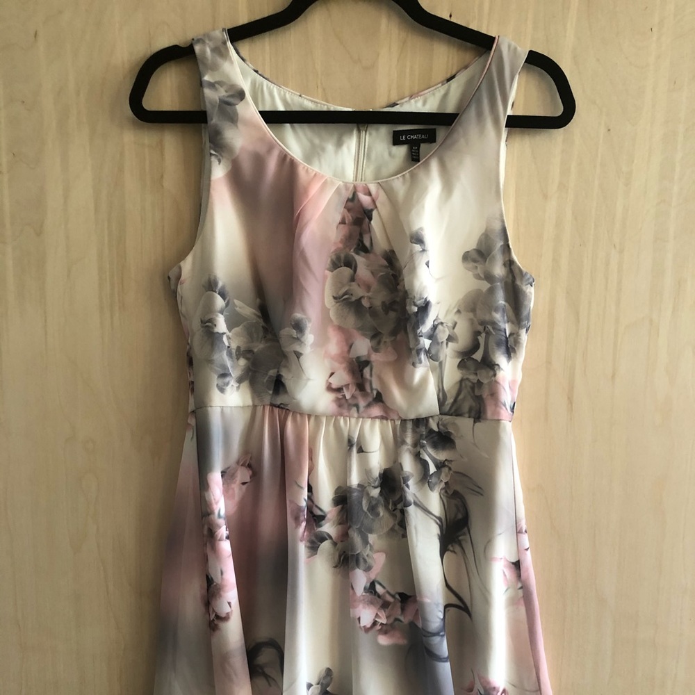 Le Château dress - Picture 1 of 10